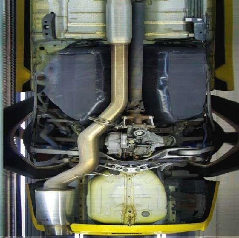 Used Mitsubishi Lancer 276 HP (202 kW) 2003 Yellow Sedan