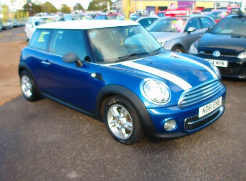 Used Mini Cooper D Hatch 112 HP (82 kW) 2011 Blue Hatchback