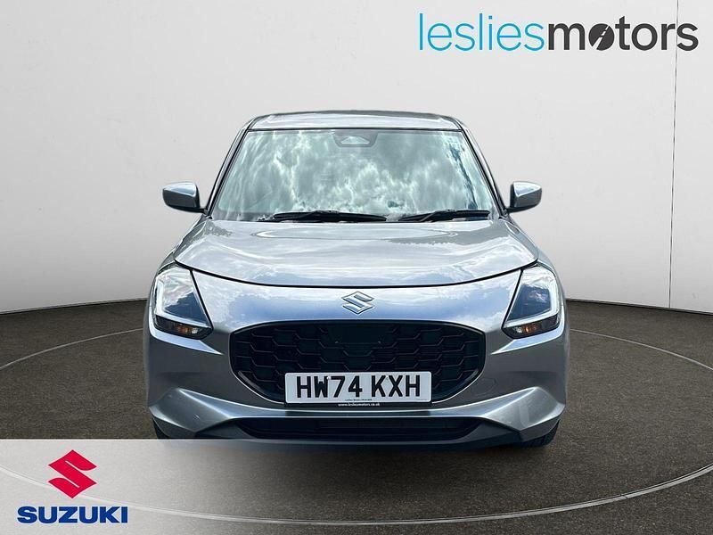 New Suzuki Swift 82 HP (60 kW) 2025 Premium silver metallic Hatchback