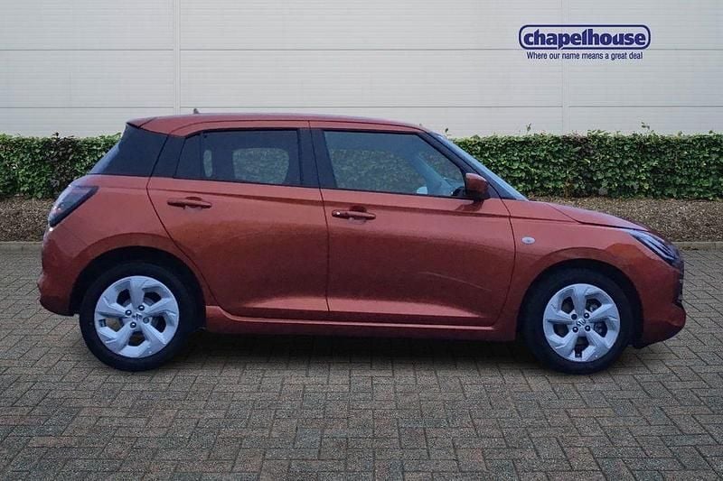 Used Suzuki Swift 82 HP (60 kW) 2024 Orange Hatchback