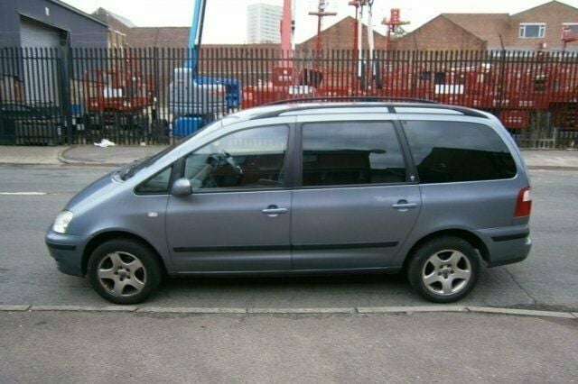 Begagnad Ford Galaxy 2001 Minibuss