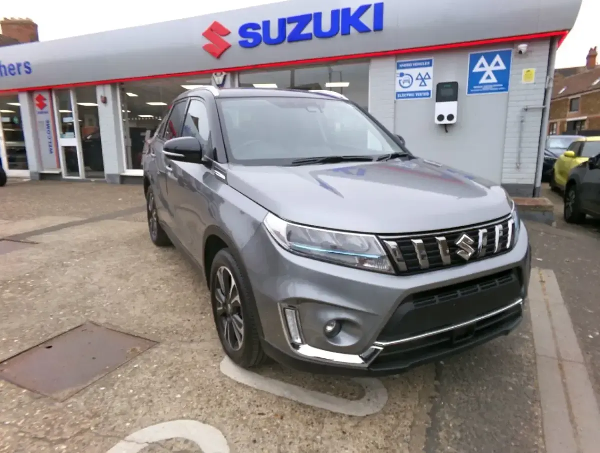 Used Suzuki Vitara SZ5 2021 Grey/black two tone SUV