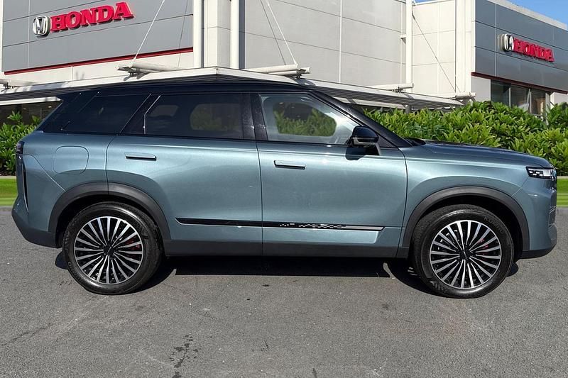 Used Jaecoo 7 347 HP (255 kW) 2025 Blue/black SUV