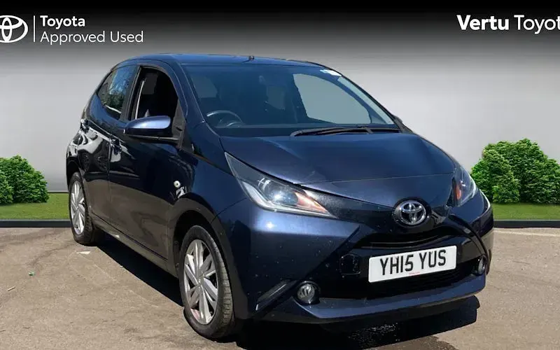 Used Toyota Aygo x-press 69 HP (50 kW) 2016 Hatchback