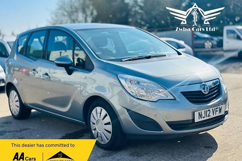 Used Vauxhall Meriva 130 HP (95 kW) 2012 Silver MPV