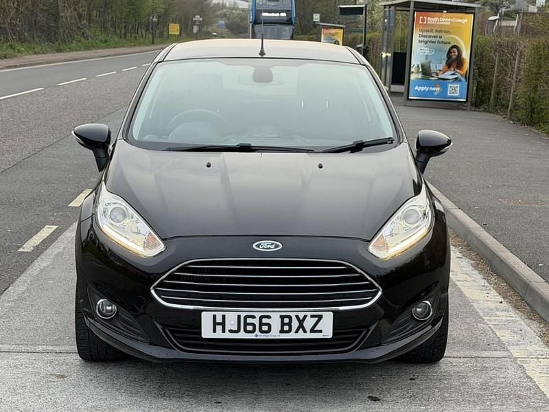 Used Ford Fiesta Titanium 2016 Black Hatchback