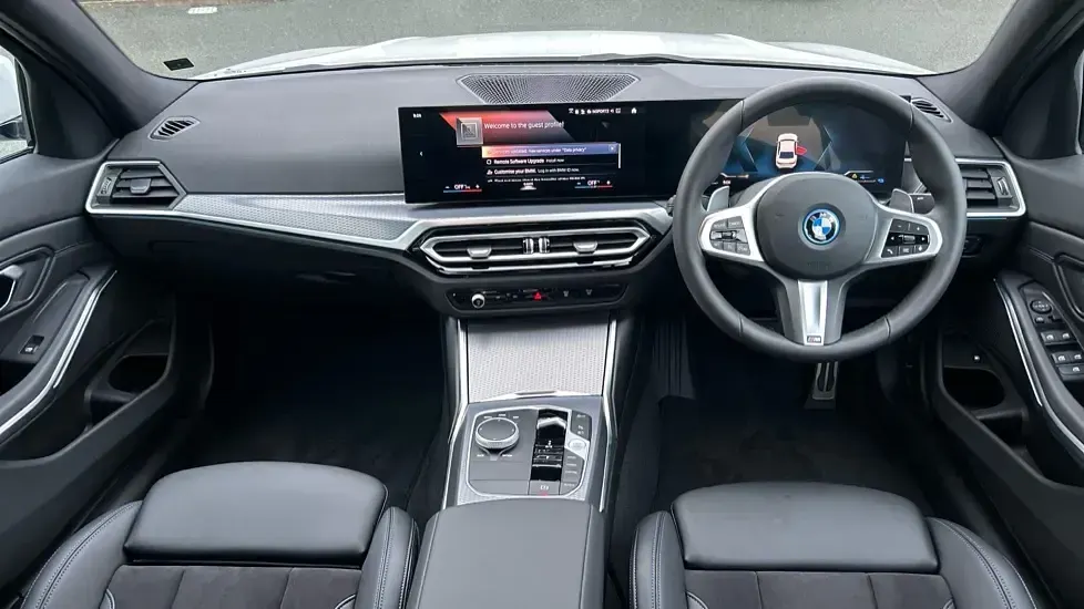 Used BMW 330e M Sport 288 HP (211 kW) 2024 White