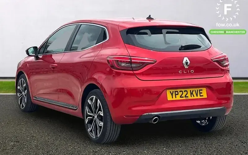 Used Renault Clio SE 90 HP (66 kW) 2022 Red Hatchback
