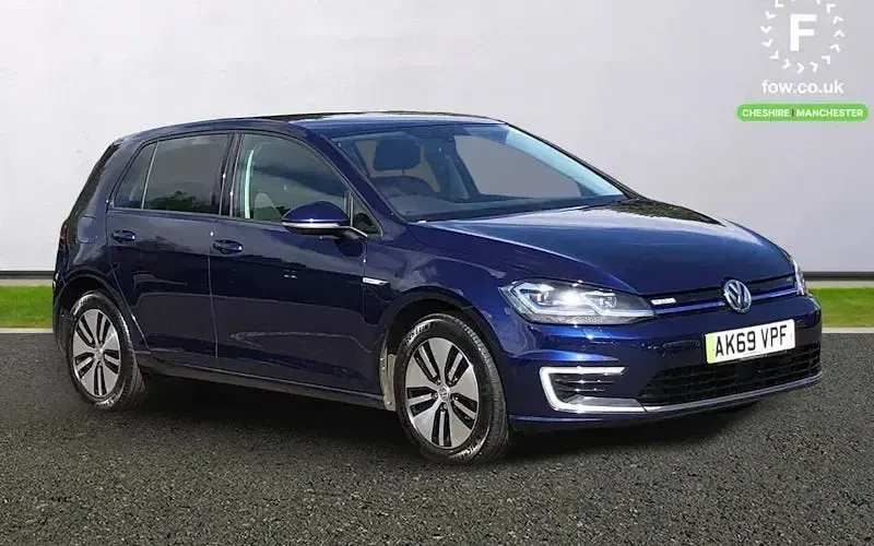 Begagnad VW e-Golf 99 kW (135 HK) 2019 Halvkombi