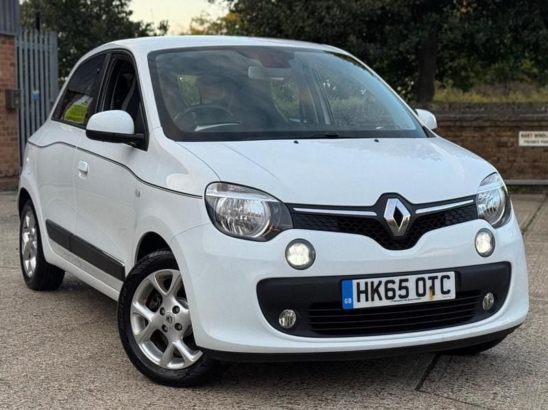 White Used 2015 Renault Twingo Dynamique Hatchback | £3,495 (Good price) - Image 1/3