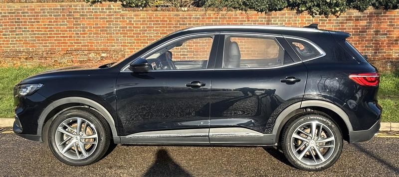 Used MG HS Exclusive 160 HP (117 kW) 2022 Black SUV