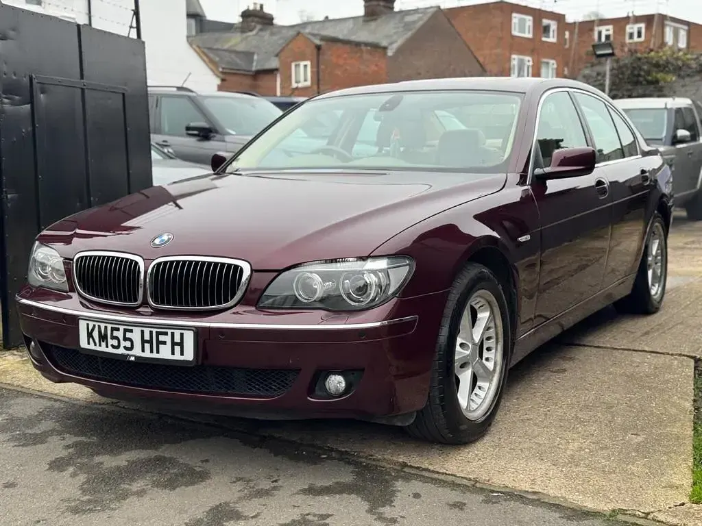 Used BMW 730 Comfort Edition 228 HP (167 kW) 2005 Red Sedan