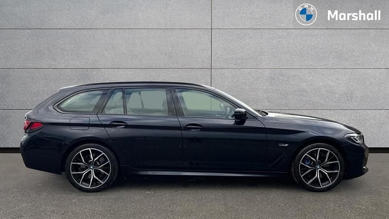 Used BMW 530e M Sport 292 HP (214 kW) 2024 Black Estate