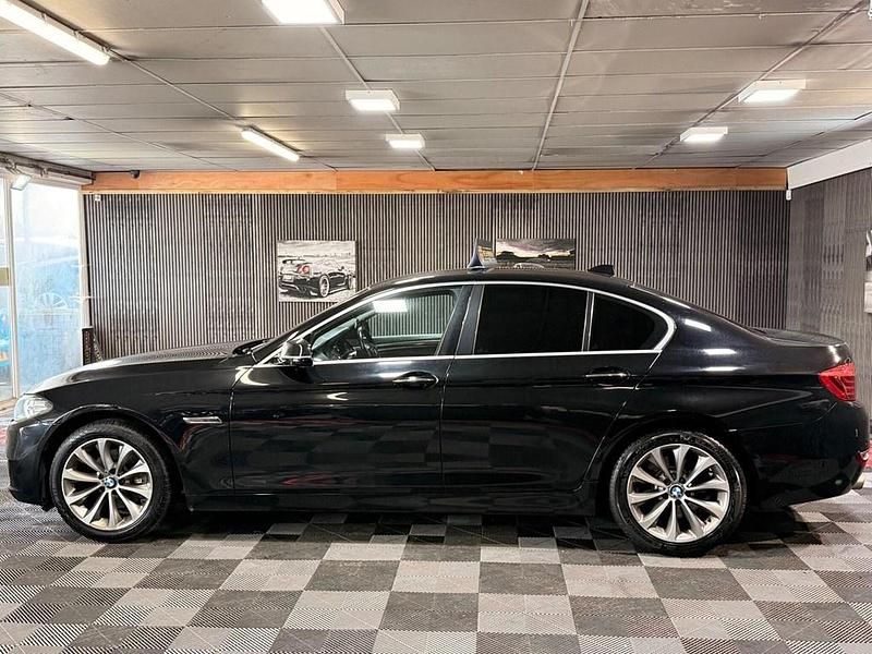 Used BMW 518 Exclusive 2014 Black Sedan