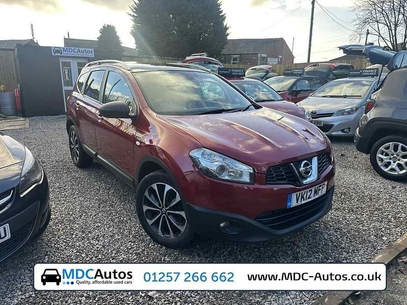 Red Used 2012 Nissan Qashqai +2 N-TEC SUV | £2,999 (Fair price) - Image 1/4