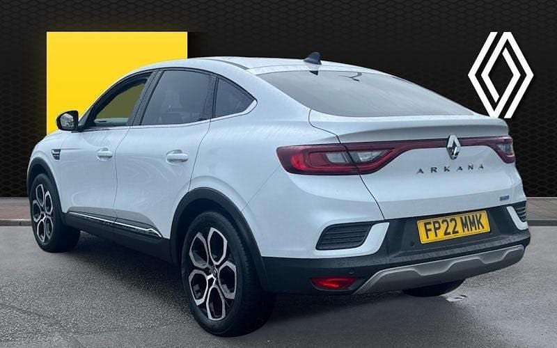 Used Renault Arkana Version S 145 HP (106 kW) 2022 White SUV