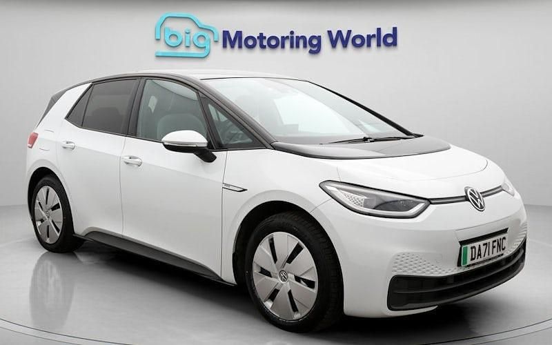 Used VW ID.3 Pro Performance 150 kW (204 HP) 2021 White Hatchback
