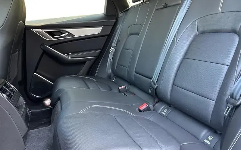 Used Jaguar F-Pace R-Dynamic 204 HP (150 kW) 2023 Black SUV