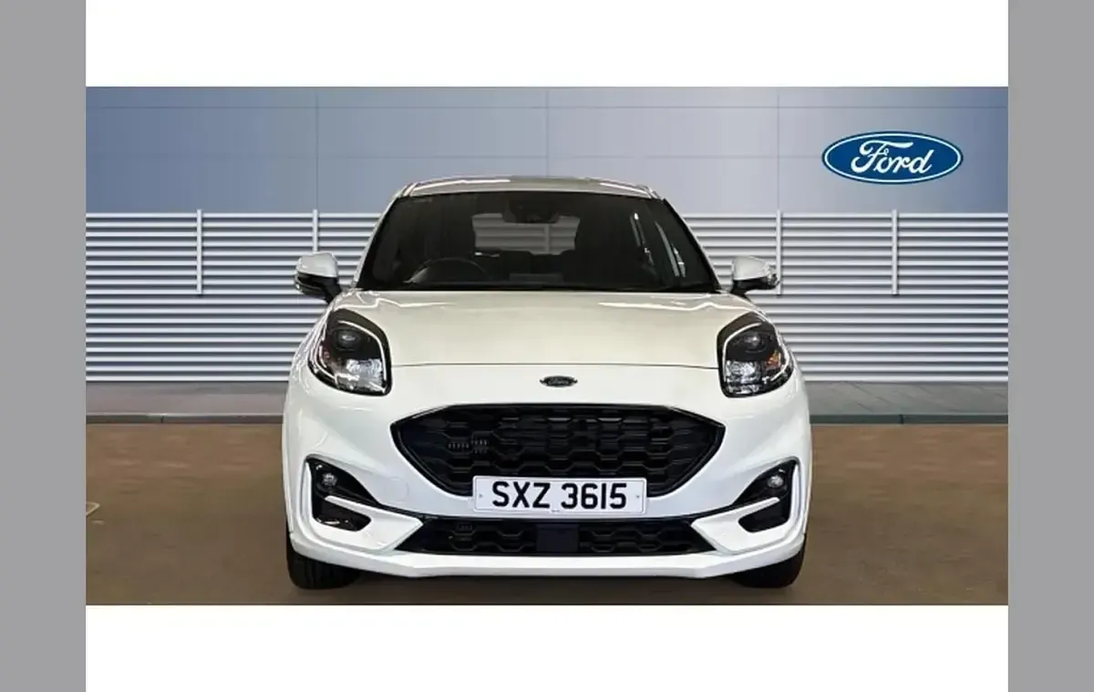 Used Ford Puma ST-Line 125 HP (91 kW) 2023 White SUV