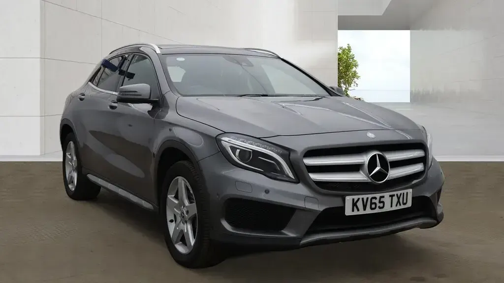Used Mercedes GLA220 AMG line 2015 Grey SUV