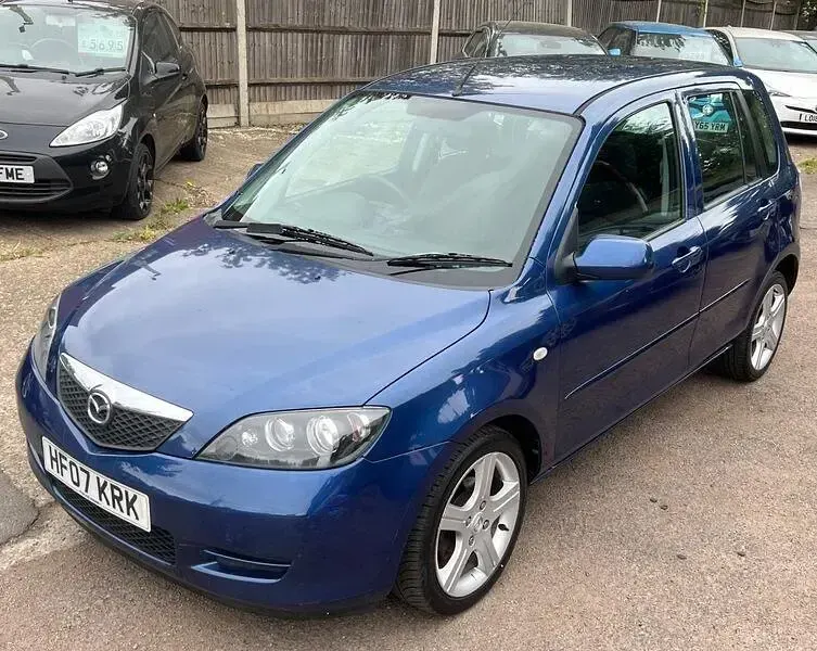 Used Mazda 2 80 HP (58 kW) 2007 Blue Hatchback