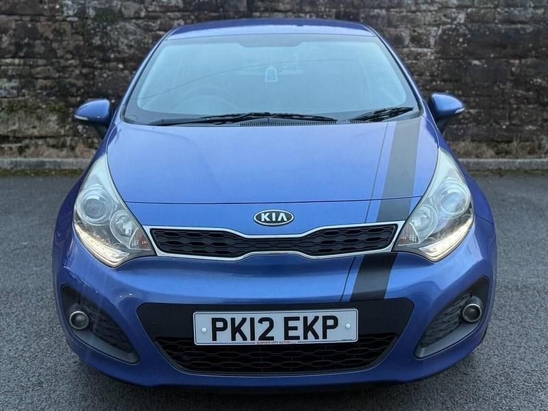 Used Kia Rio 107 HP (78 kW) 2012 Blue Hatchback