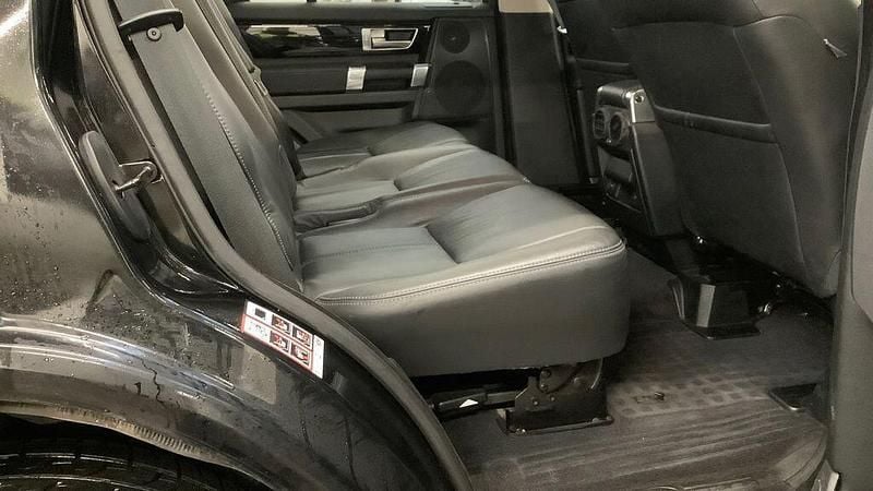 Used Land Rover Discovery 4 HSE 2015 Black SUV