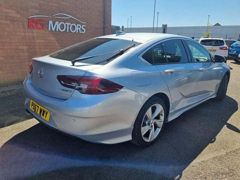 Used Vauxhall Insignia SRi 168 HP (123 kW) 2017 Silver Hatchback