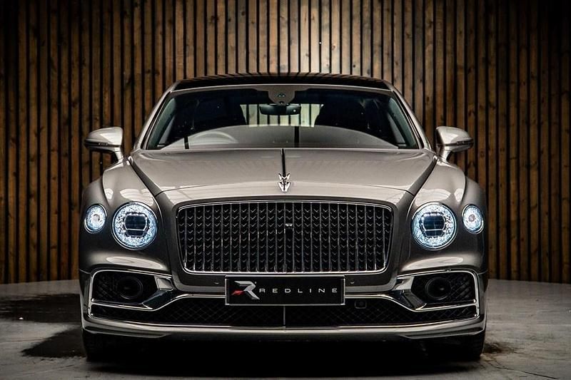 Used Bentley Flying Spur 635 HP (467 kW) 2020 Grey Sedan