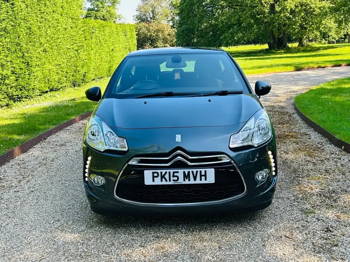 Used Citroën DS3 PureTech 2015 Grey Hatchback
