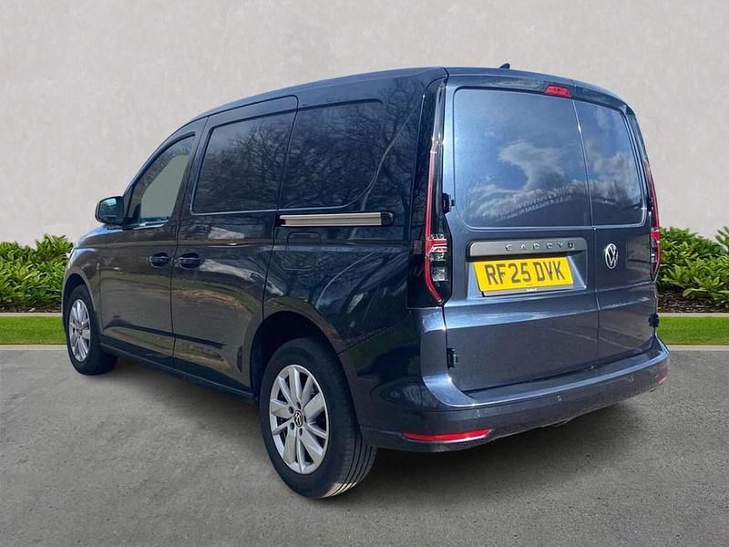 Used VW Caddy Pro 116 HP (85 kW) 2025 Blue MPV