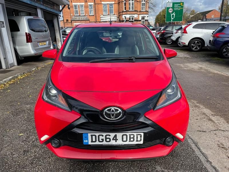Red Used 2014 Toyota Aygo X-play Hatchback | £3,495 (Fair price) - Image 1/4