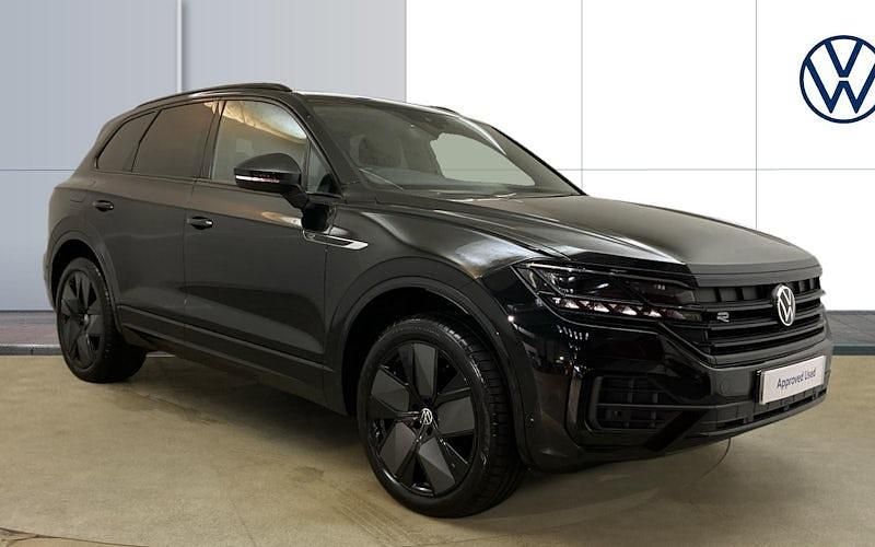 Black Used 2022 VW Touareg Black Edition SUV | £45,090 (Fair price) - Image 1/4