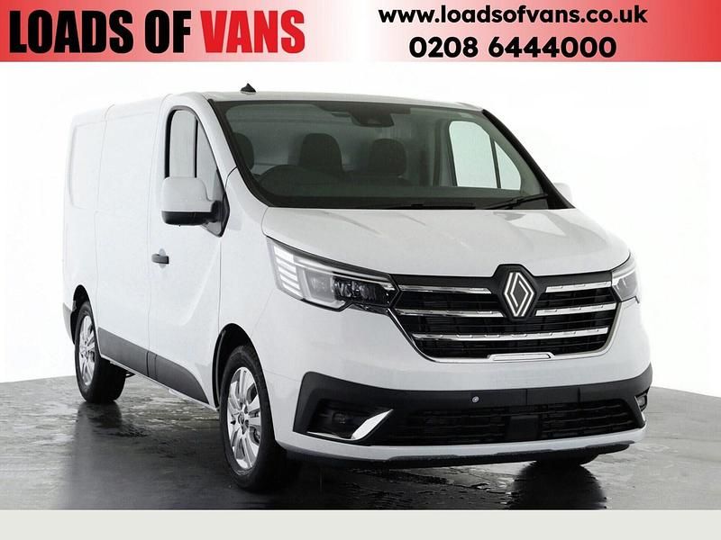 Solid glacier white Used 2024 Renault Trafic Van | £22,490 (Good price) - Image 1/4