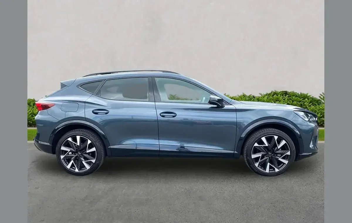 Used Cupra Formentor 147 HP (108 kW) 2025 Grey SUV