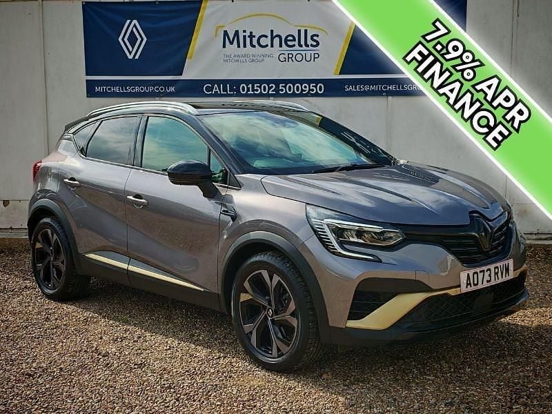 Oyster grey with black roof Used 2023 Renault Captur Engineered SUV | £18,995 (Fair price) - Image 1/4