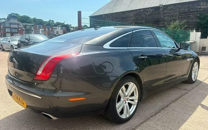 Used Jaguar XJ Premium Luxury 275 HP (202 kW) 2014 Grey Sedan