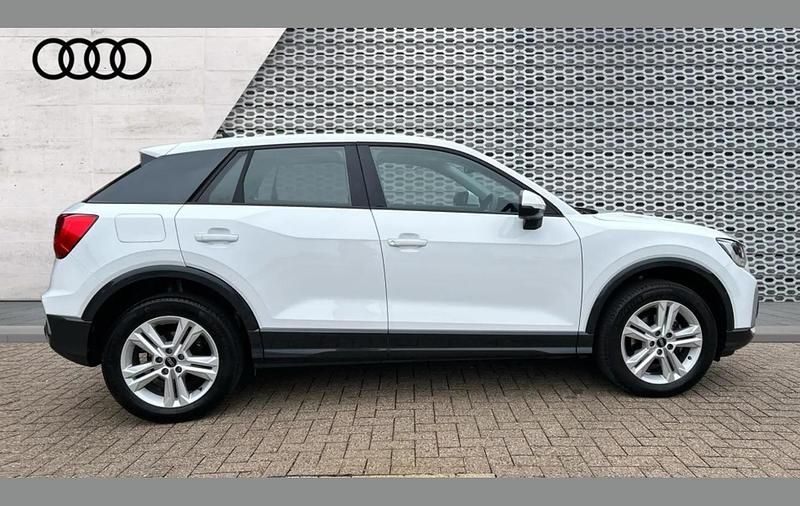 Used Audi Q2 Sport 147 HP (108 kW) 2023 White SUV