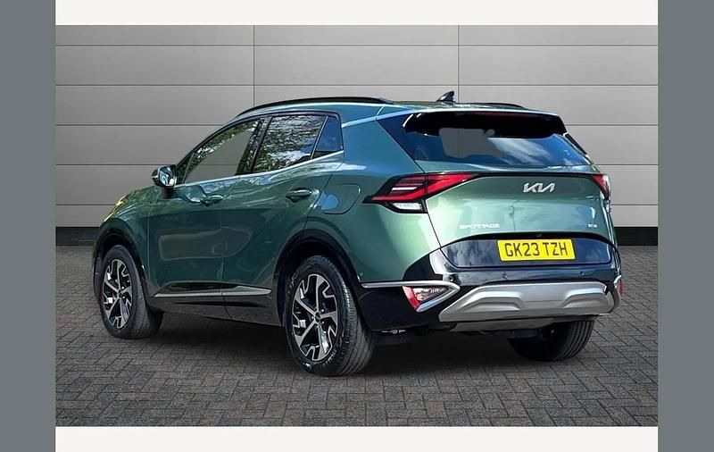 Used Kia Sportage 226 HP (166 kW) 2023 Green SUV