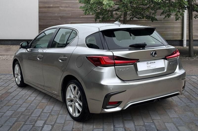 Used Lexus CT200h 2018 Silver Hatchback