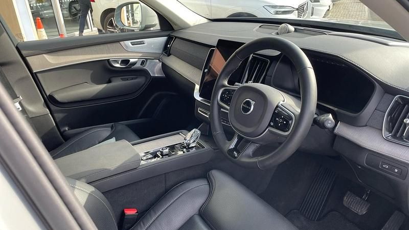 Used Volvo XC90 Ultra 455 HP (334 kW) 2025 Grey SUV