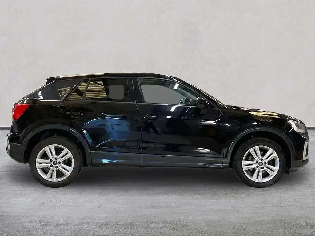 Used Audi Q2 Sport 110 HP (80 kW) 2021 Black SUV