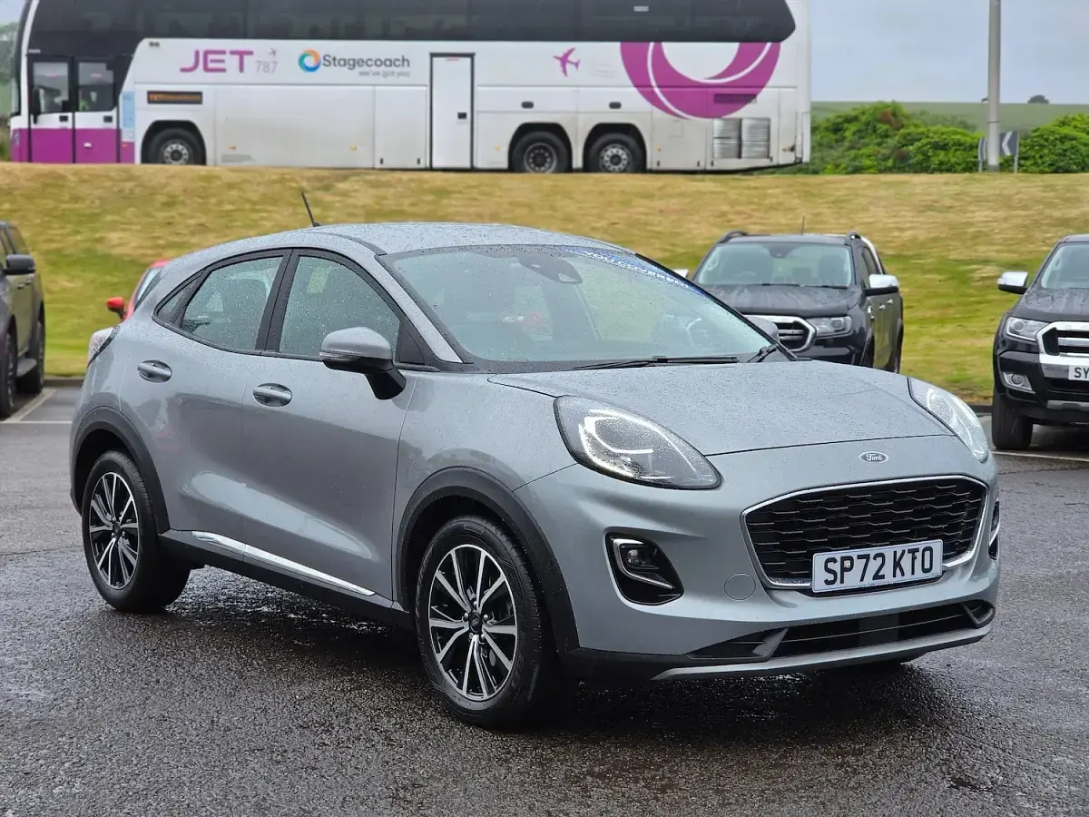Used Ford Puma Titanium 125 HP (91 kW) 2022 Silver SUV