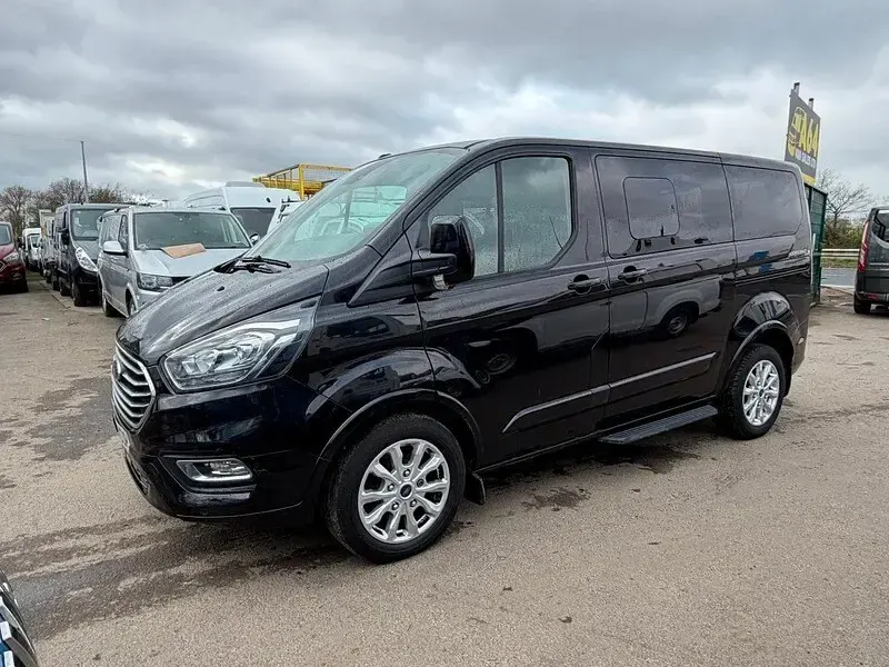 Used Ford Tourneo Titanium 130 HP (95 kW) 2021 Black MPV