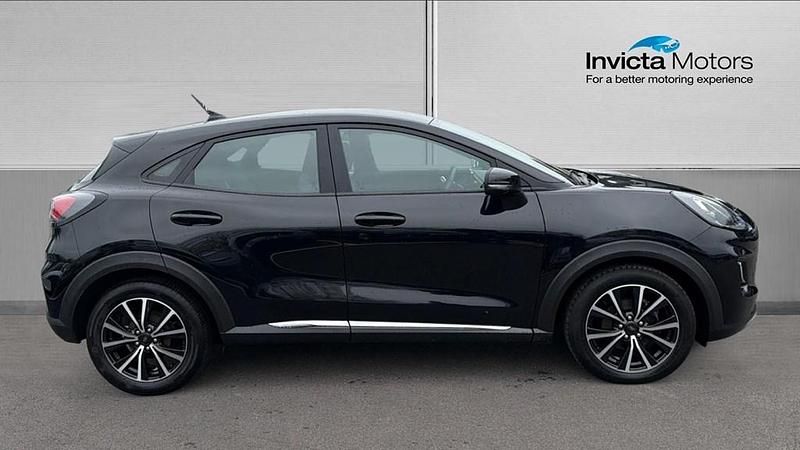 Used Ford Puma Titanium 125 HP (91 kW) 2021 Agate black metallic SUV