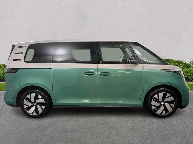 Used VW ID. Buzz Pro 210 kW (286 HP) 2025 White MPV