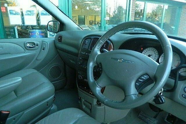 Used Chrysler Grand Voyager 2005 MPV