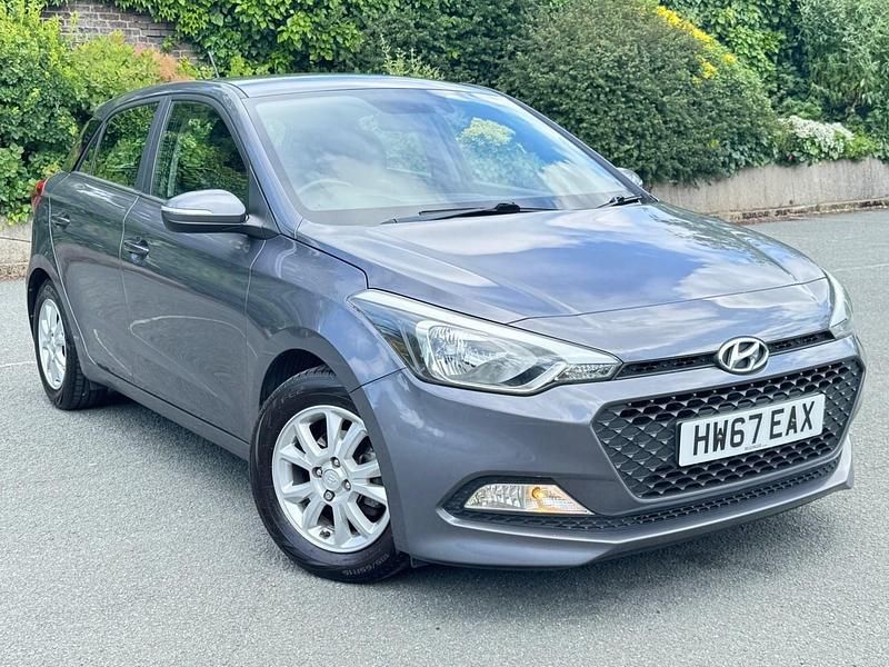 Grey Used 2017 Hyundai i20 SE Hatchback | £5,895 (Fair price) - Image 1/4