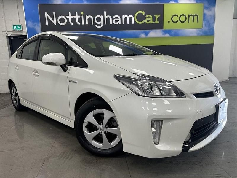 White Used 2015 Toyota Prius Hatchback | £9,491 (A bit pricey) - Image 1/4