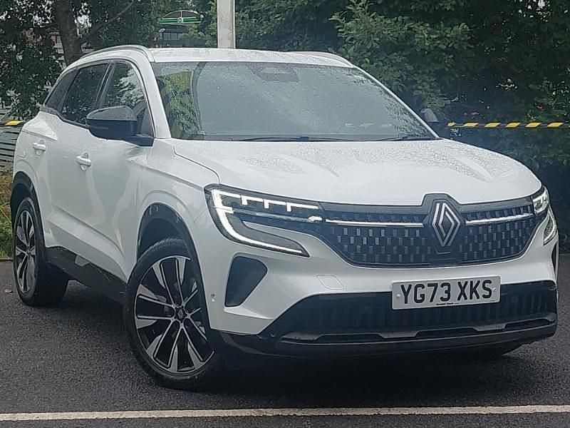White Used 2023 Renault Austral Techno SUV | £23,698 (Fair price) - Image 1/4